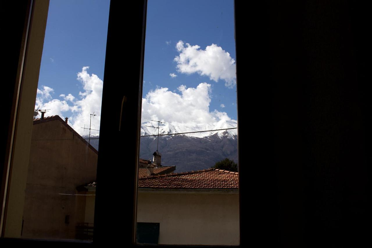 La Casa Sul Sasso In Town Serviced Accommodations Dervio Exterior foto