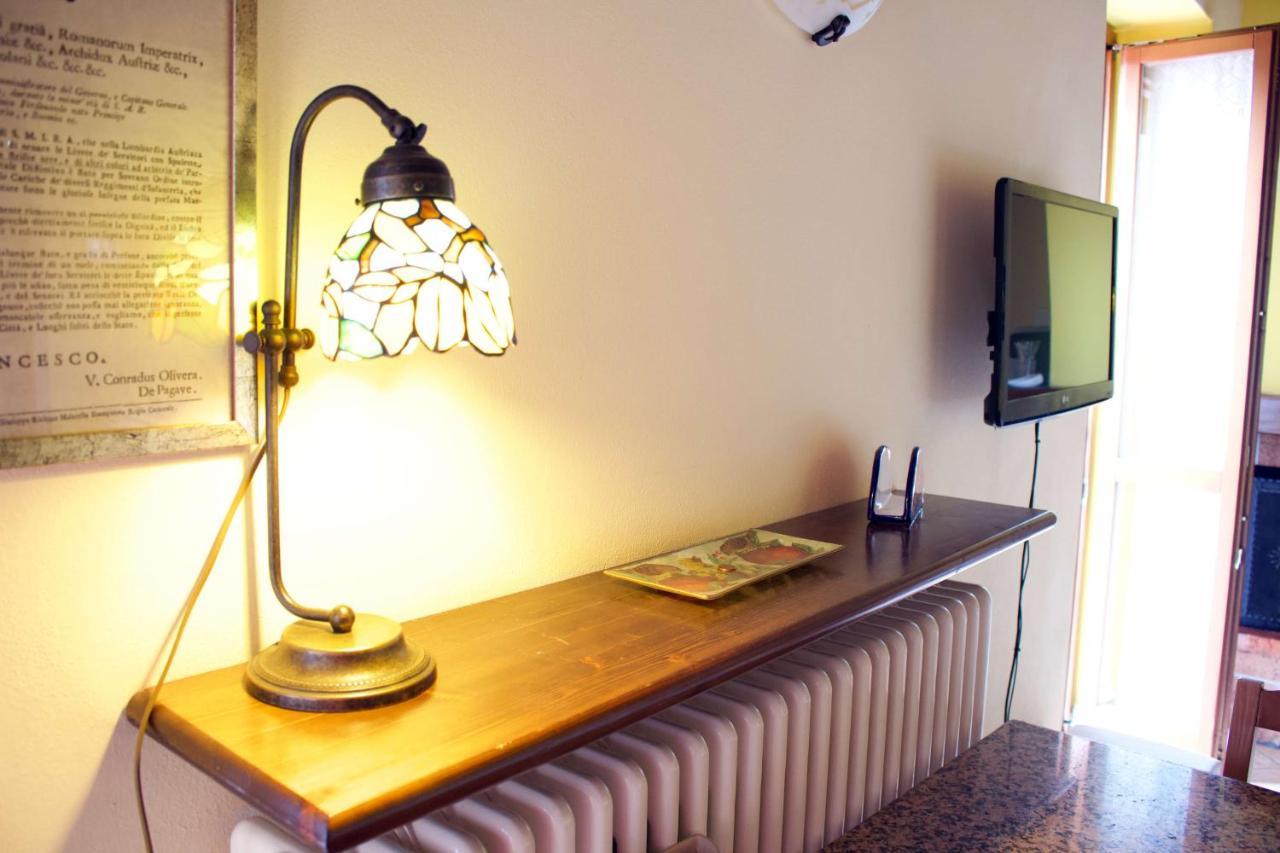 La Casa Sul Sasso In Town Serviced Accommodations Dervio Exterior foto