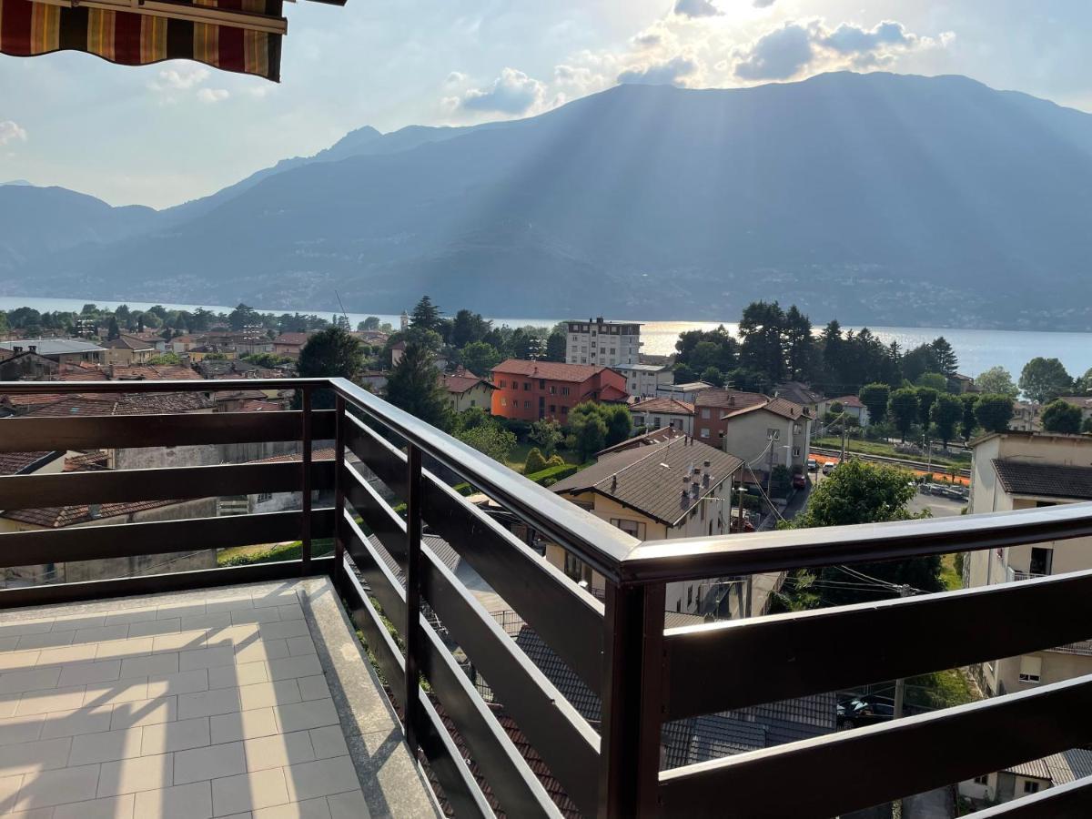 La Casa Sul Sasso In Town Serviced Accommodations Dervio Exterior foto